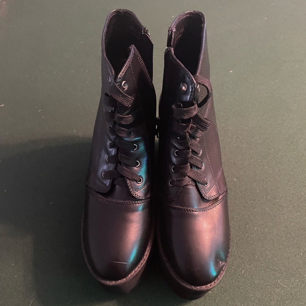 Hot Topic Platform Boots